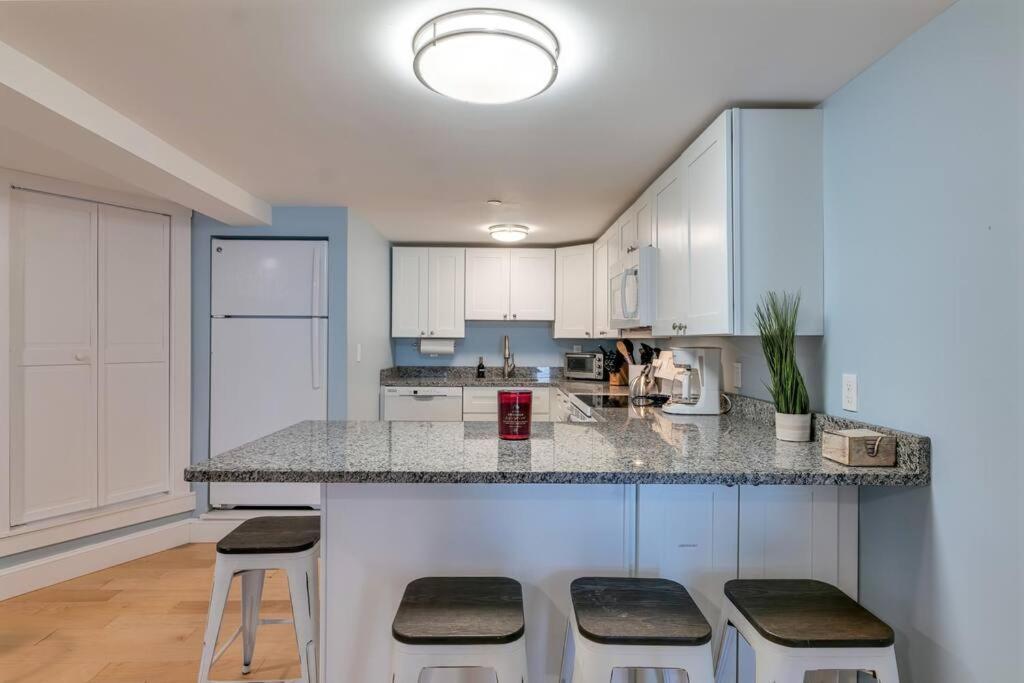 2Br Apt W/ 3 Min Walk To Downtown Swh - Low Tide Саутвест-Харбор Екстер'єр фото